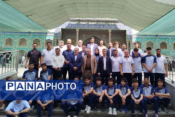 برگزاری اردوی انتخابی تیم ملی دانش آموزی فوتسال با حضور جمعی از مسئولان در ناحیه دو شهرری 