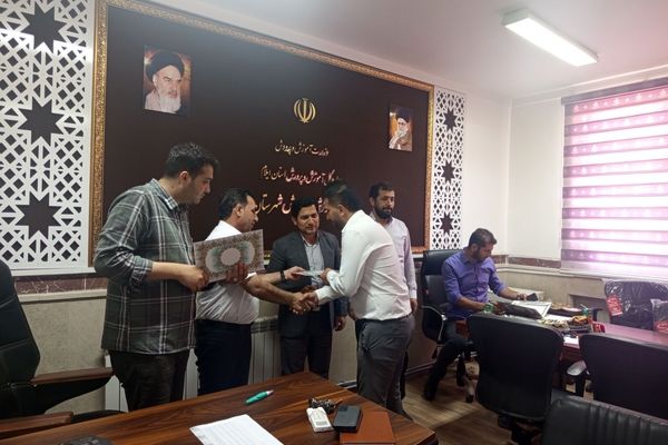 تقدیر از مدیران اجرایی حوزه های امتحانات نهایی شهرستان چوار 