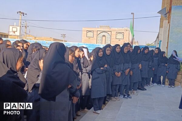 جشن جوانه‌ها در دبیرستان سوره فیروزآباد