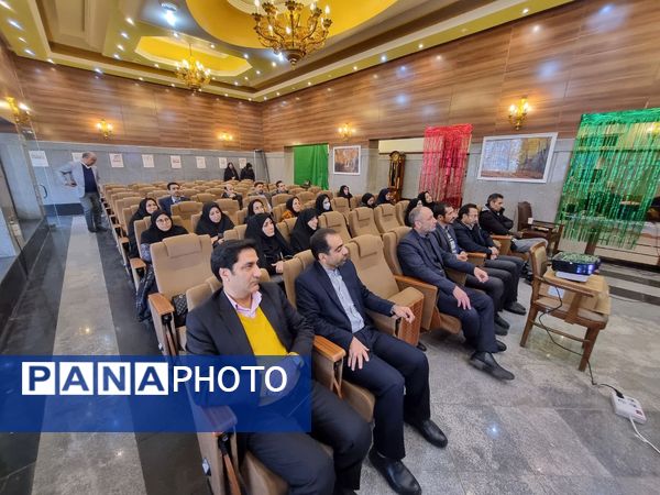 آیین اختتامیه دهمین دوره جشنواره نوجوان خوارزمی در طرقبه شاندیز