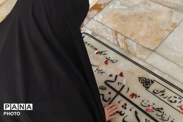 لشگر سربازانِ در گهواره