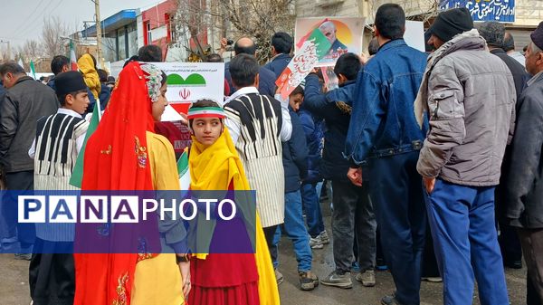 راهپیمایی ۲۲ بهمن در شهرستان فارسان