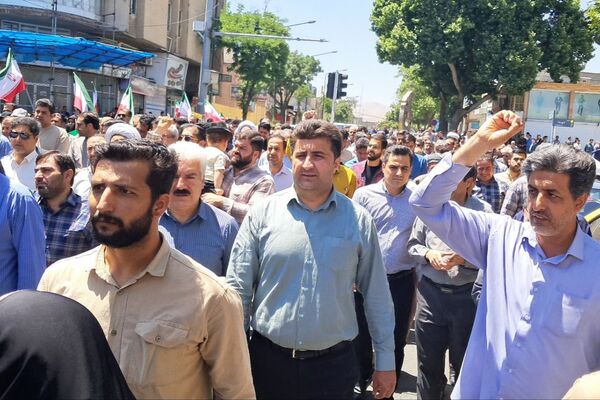 خروش مردم سنندج در راهپیمایی جمعه خشم و نصر