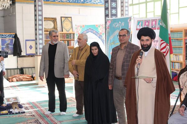  حضور رئیس آموزش‌و‌پرورش فیروزکوه در اعتکاف