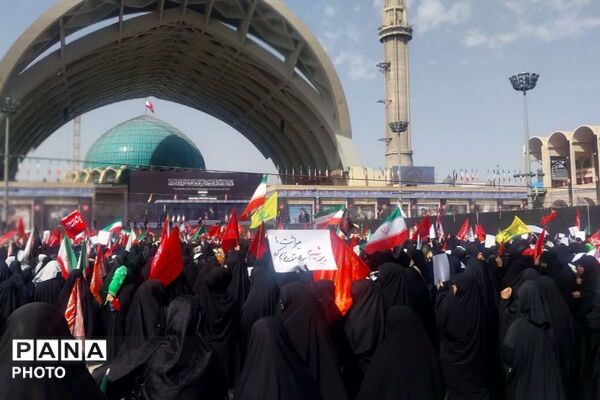 وداع با آقای شهید ایران 