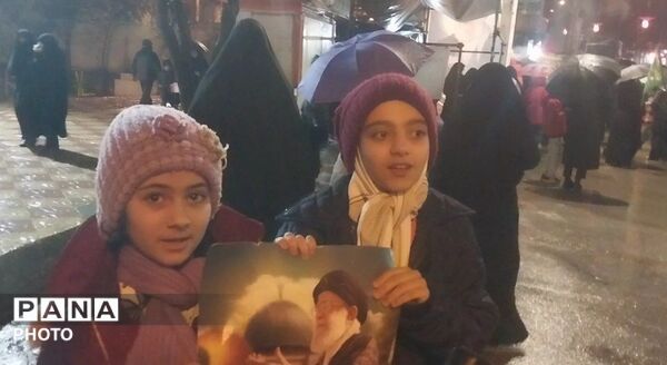 طوفانِ وفاداری در اجتماعات هر شب شهرستان کوهدشت 