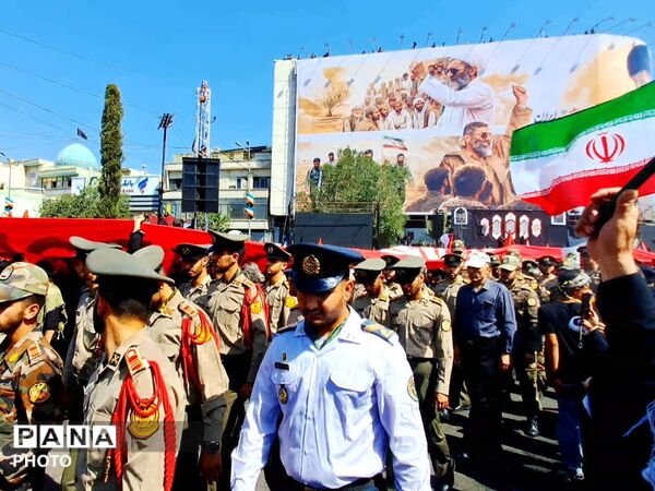 آخرین سلام؛ از میدان انقلاب تا میدان آزادی، تهران در آیین وداع با رهبر شهید