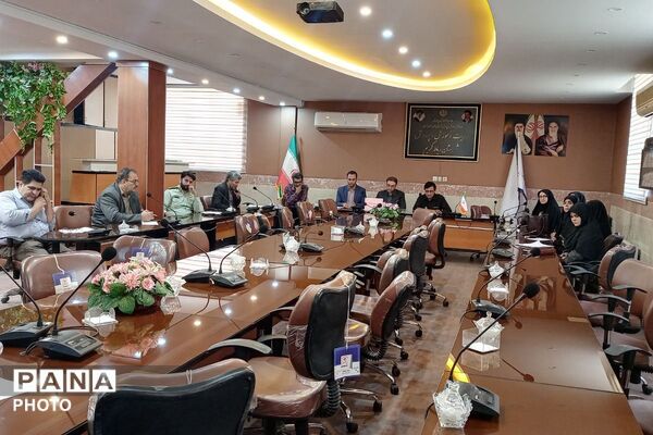 تشکیل کارگروه تخصصی بین دستگاهی نماد در آموزش و پرورش رباط‌کریم