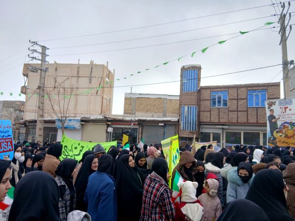 راهپیمایی ۲۲ بهمن ، جلوه‌ای از وحدت و انسجام مردم غیرتمند چاراویماق 