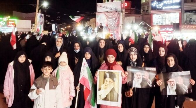 طنین الله اکبر شهرستان فیروزکوه در دهه‌ کرامت