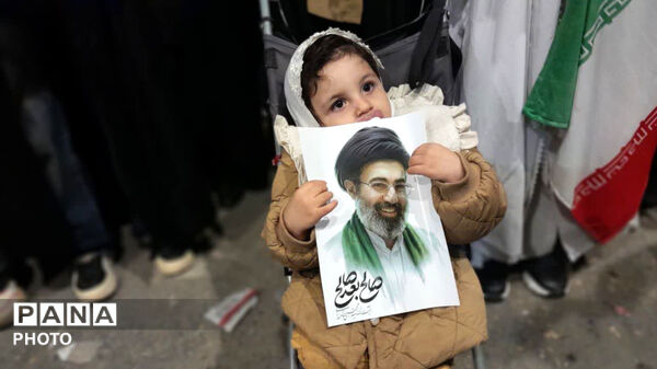 پنجاه شب ایستادگی و مقاومت، مردم قهرمان کوهدشت