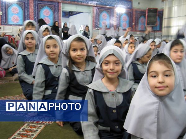 جشن ولادت حضرت معصومه (س) و روز دختر در مدرسه آزادی 