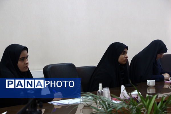 برگزاری ستاد انتخابات شورای دانش‌آموزی استان یزد 