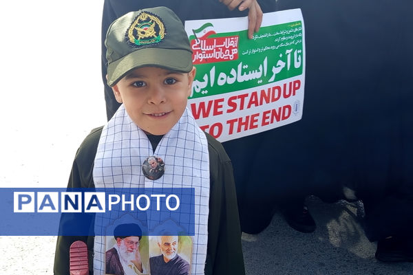 حضور پرشور دانش‌آموزان شهر بهمن در راهپیمایی ۲۲ بهمن ماه