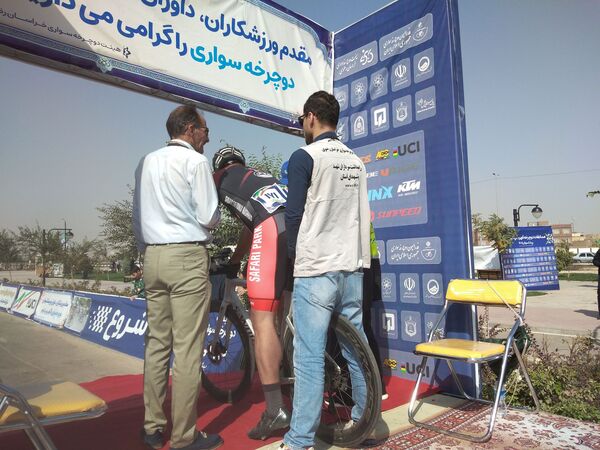 اولین روز مسابقات دوچرخه‌سواری پیشکسوتان سراسر کشور