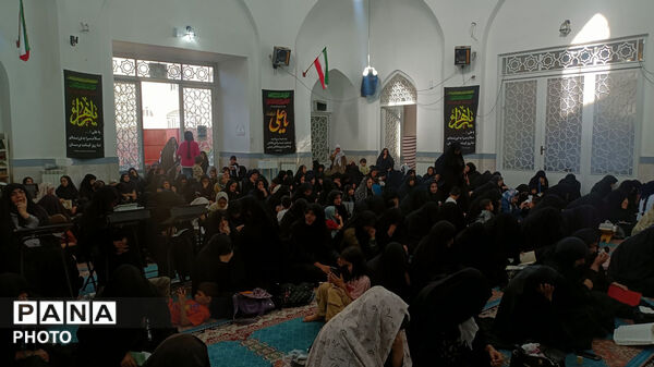 مراسم دعای عرفه در مسجد صاحب الزمان شهرستان کوهدشت