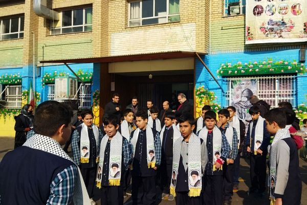 جشنواره ایرانشناسی در دبستان قلنبر ناحیه 2 شهرری 