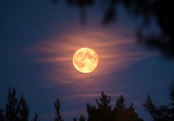 آسمان ایران امشب میزبان مهمان نادر شبانه «ماه خونین» خواهد شد