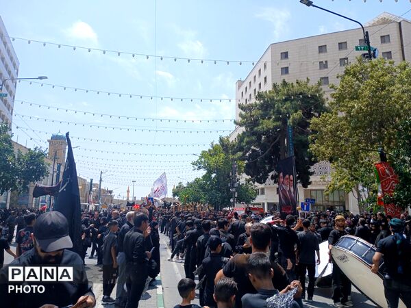 عاشورا؛ روایت دلدادگی در قاب اشک و ارادت 