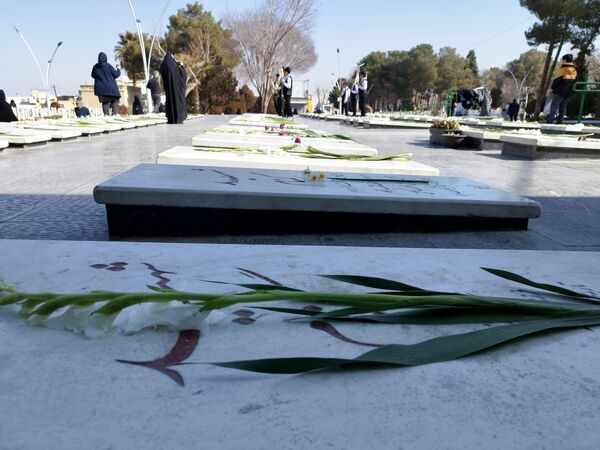 زنگ انقلاب در اصفهان نواخته شد