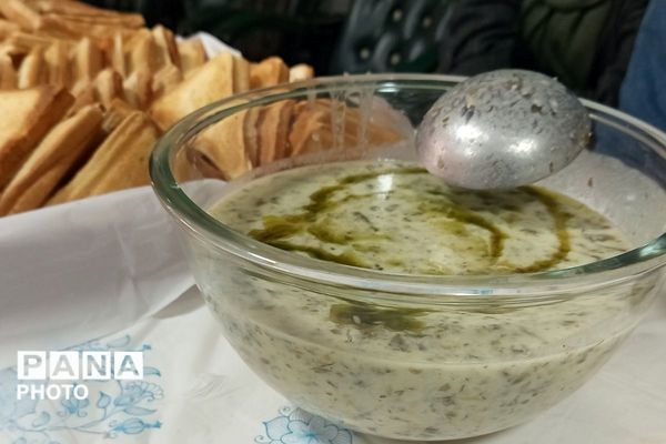 سفره احسان امام حسن مجتبی(ع) دردبستان شهید کلانتری بهارستان‌دو