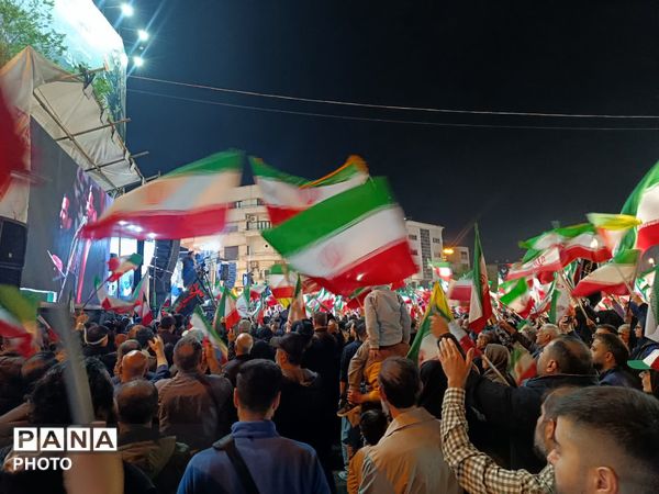 تجمعات شبانه پرشور تر از همیشه 
