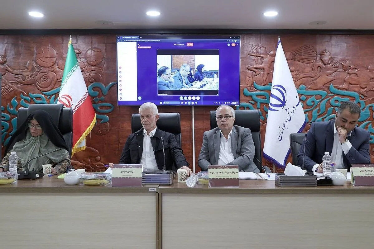 مجمع سالیانه فدراسیون موتورسواری و اتومبیلرانی برگزار شد/ اسبقیان: علیه وزیر ورزش جوسازی می‌شود
