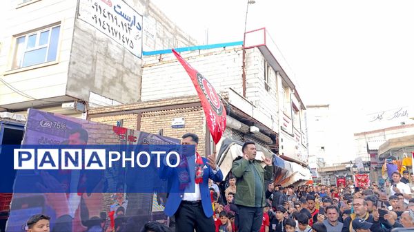 ملکان در پرتو هنر و معنویت؛ جشن میلاد امام رضا (ع) در بازار نوسازی شده