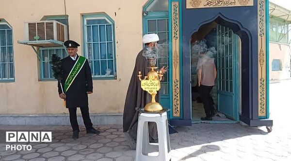 آیین جشن تولد فرزندان شهدا در مسجد مقدس جمکران