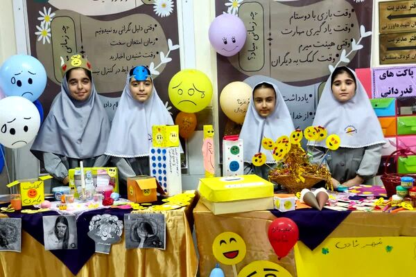 زنگ هفته سلامت روان در مدرسه کودک مسلمان قرچک به صدا در آمد