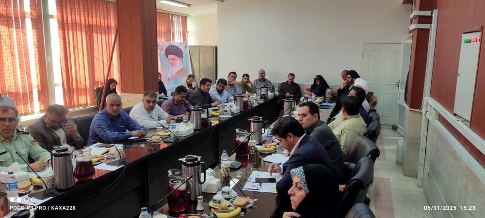 همکاری آموزش وپرورش منطقه ۴ و شهرداری جهت برگزاری مراسمات عید غدیر