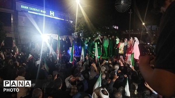 نمایشی ویژه شهیدان میناب در اجتماعات مردمی نیشابور 