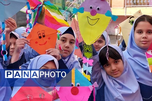 گرامیداشت هفته تربیت بدنی در مدارس دکتر رزمی و شهید مجید مجیدی ناحیه دو شهرری 