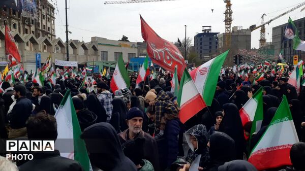 خروش مردمان مشهدی در راهپیمایی حماسی روز قدس 