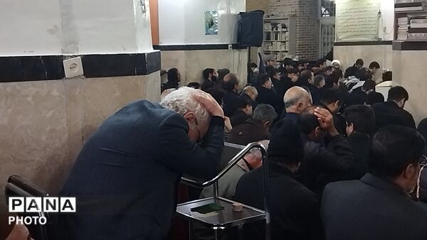 عزاداری مردم نیشابور برای شهادت رهبر عزیز انقلاب اسلامی 