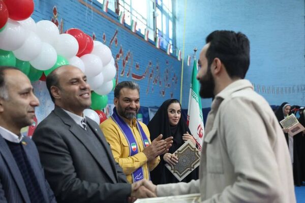 سالن شهید رجایی ورامین میزبان همایش یاوران انقلاب