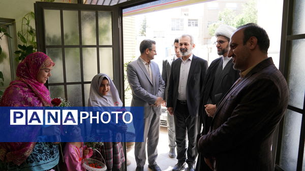 مرحله کشوری تحویل آثار چهل‌ و دومین جشنواره فرهنگی و هنری فردا در اصفهان 