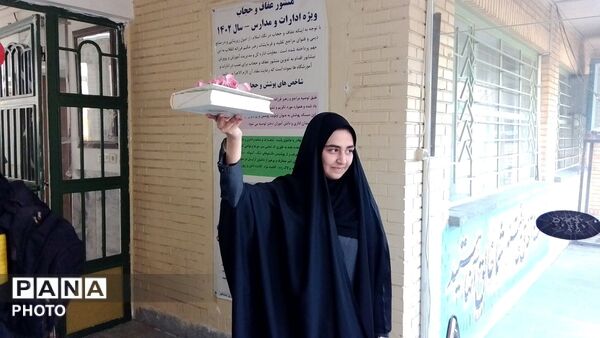 آغاز مدارس در دبیرستان شهید مطهری نیشابور 