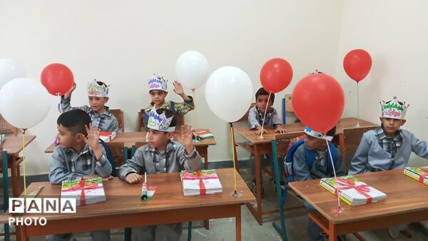 زنگ شکوفه‌ ها و جوانه ها در سلسله نواخته شد