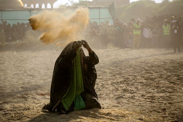 مراسم تعزیه‌خوانی در امامزاده شاه‌کرم اصفهان