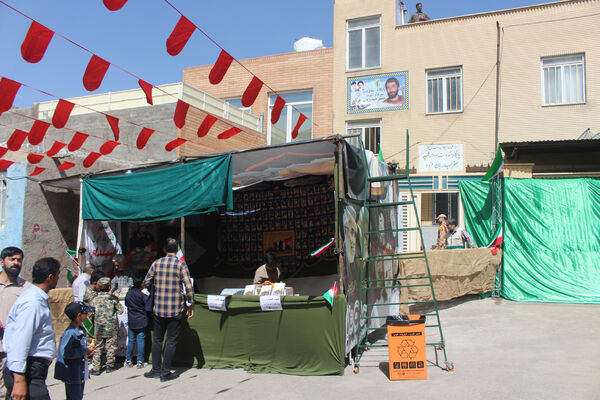 جلوه‌هایی از همدلی گروه‌های مردمی در برپایی یادواره شهدای روستای فردو