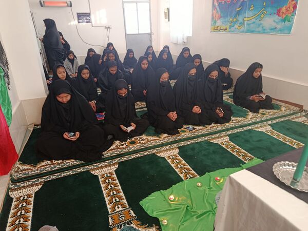 مراسم سوگواری شهادت حضرت فاطمه زهرا س در مدرسه گلشاد خلیل آباد 