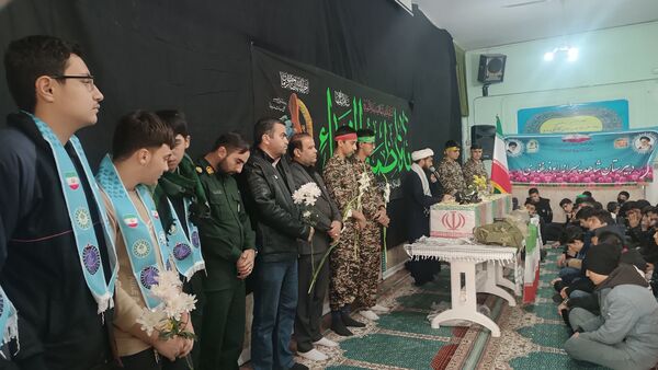 مراسم استقبال از شهید گمنام در دبیرستان شاهد ابوذر غفاری نیشابور 