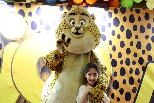 از قلم تا کیف، همه چیز ایرانی