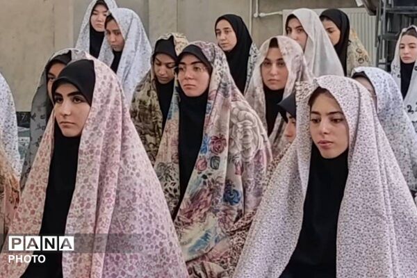 طنین عطر بندگی در فضای مدارس
