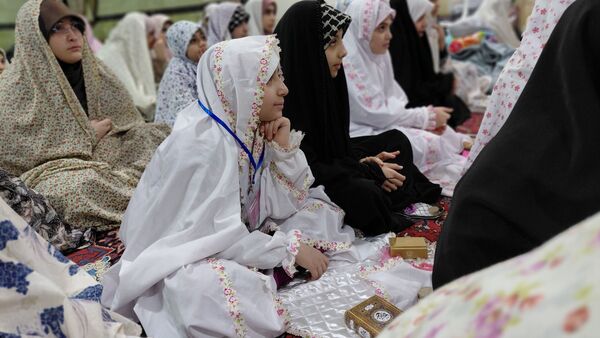 نخستین روز اعتکاف در مسجد جامع ناحیه 1 کرج 