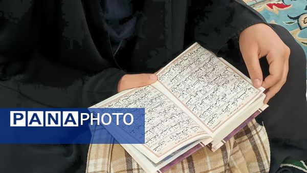 ضیافت همدلی و معنویت بسیجیان دبیرستان برازنده مقدم یک یزد