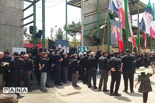 صبح و شب تاسوعا؛ تجلی شور حسینی در حسینیه بزرگ جاجرم