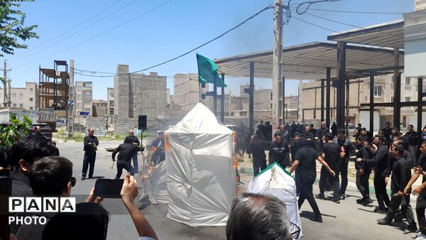 مراسم باشکوه عاشورای حسینی در مسجد امام جعفر صادق(ع)