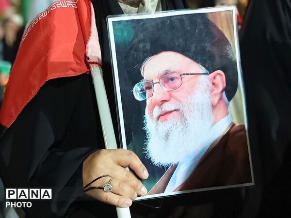 دومین اربعین حضور مردم غیور نیشابور همزمان با دومین سالگرد شهادت شهدای خدمت
